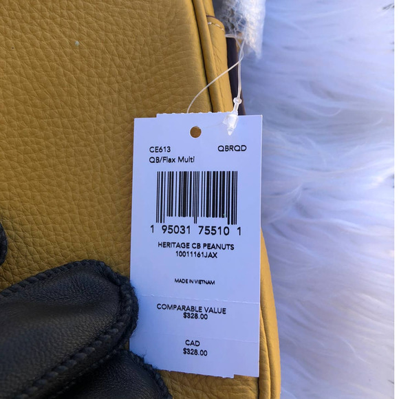 New Coach Men Crossbody Peanuts Heritage With Snoopy Motif Man Bag - Picture 9 of 9